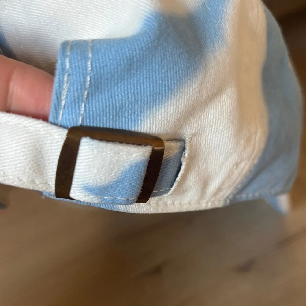 O'Neill Womens Sky Blue and White Tye Dye Hat - Picture 7 of 7